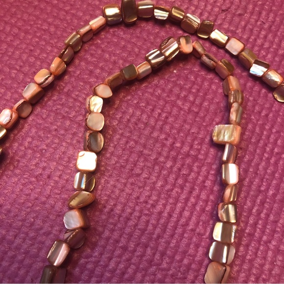 🌸 7 Piece Necklace & Bracelet Set 🌸 - Picture 13 of 14